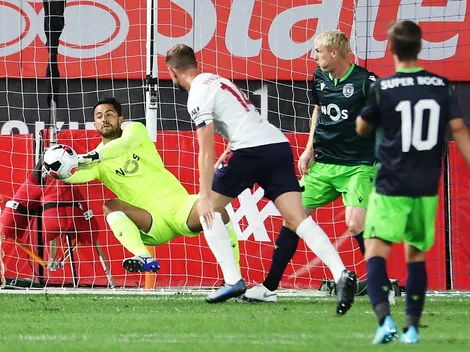 Atual campeão português, Sporting faz proposta por goleiro de gigante brasileiro; Renan Ribeiro é envolvido na negociação