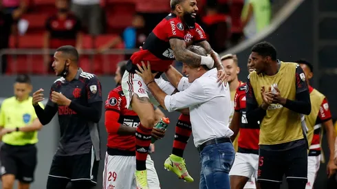 Flamengo v Olimpia - Copa CONMEBOL Libertadores 2021
