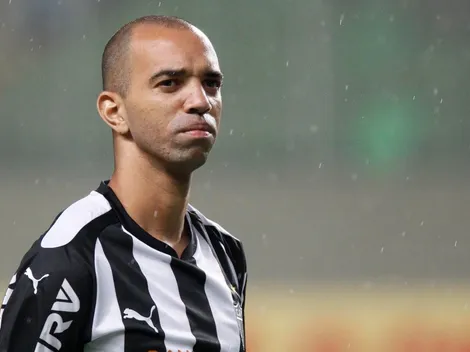 Gigante brasileiro acerta a contratação de Diego Tardelli, ex-Atlético