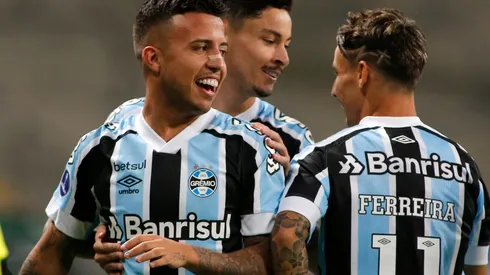 Gremio v Lanus - Copa CONMEBOL Sudamericana 2021