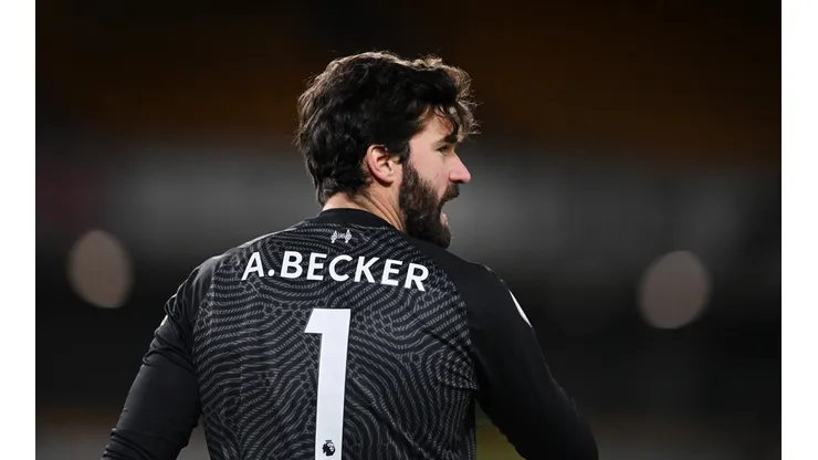 Wolverhampton Wanderers v Liverpool - Premier League