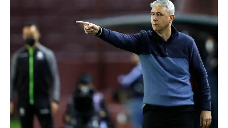 Lanus v Gremio - Copa CONMEBOL Sudamericana 2021