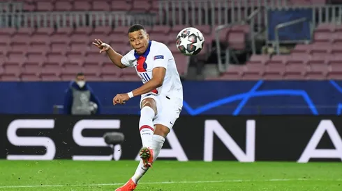 FC Barcelona v Paris Saint-Germain – UEFA Champions League Round Of 16 Leg One