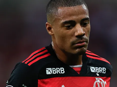 Tite expõe situação de De La Cruz no Flamengo