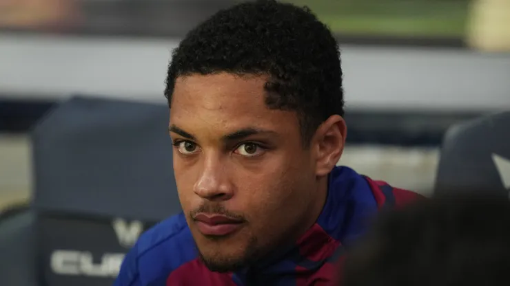 Vitor Roque tomou decisão no Barcelona (Foto: Alex Caparros/Getty Images)