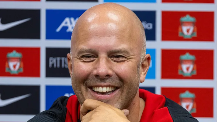 Um dos destaques do Liverpool, jogador tem contrato vigente com os Reds até junho de 2027.