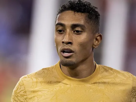 Al Nassr estuda proposta milionária para fechar a contratação de Raphinha