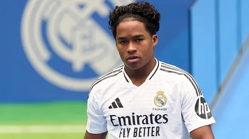 Endrick mal chegou no Real Madrid e já enfrenta uma maldição sofrida por James Rodríguez.