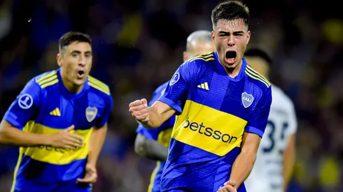 Aaron Anselmino em partida pelo Boca Juniors