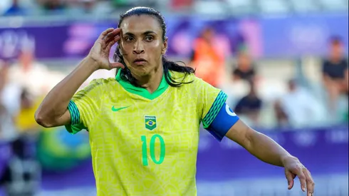 Marta teve um gol anulado na estreia, mas concedeu a assistência para Gabi Nunes.