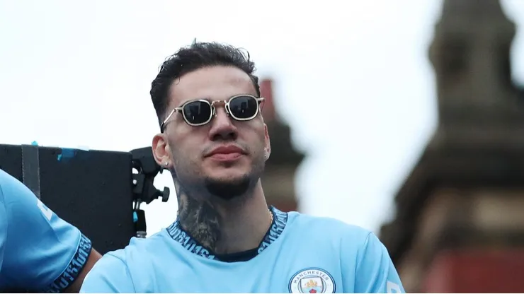 Ederson deixa de ser o plano A do Al-Ittihad. Foto: Jess Hornby/Getty Images