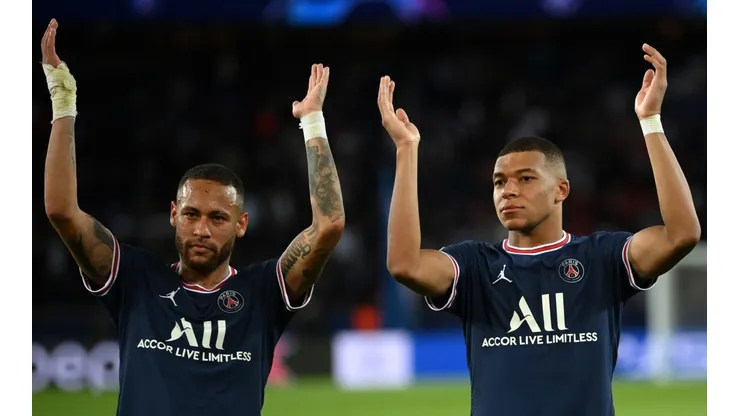 Sheik que deve comprar o Manchester United não para em Neymar e quer levar Mbappé e mais dois craques para o clube