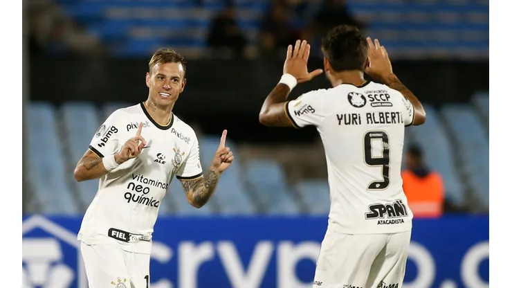 Liverpool v Corinthians - Copa CONMEBOL Libertadores 2023