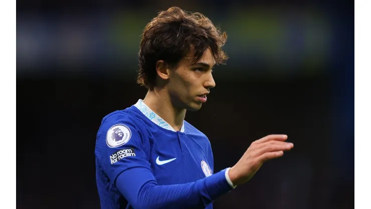 Chelsea FC v Aston Villa - Premier League