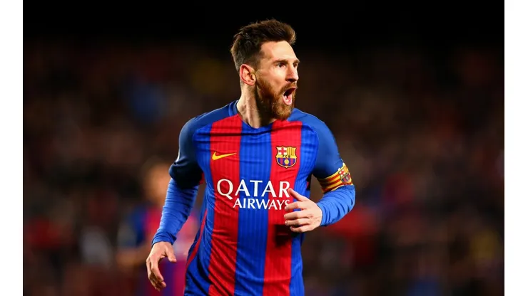 Messi deve voltar ao Barcelona com redução de salário