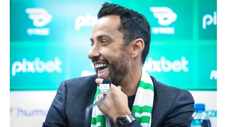 Nenê acertou com o Juventude