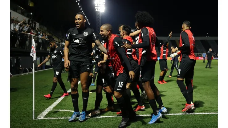 Red Bull Bragantino v Rosario Central - Copa CONMEBOL Sudamericana 2021