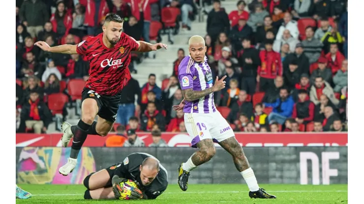 Se o Valladolid der sinal verde, o acordo será um empréstimo até o final da temporada atual.