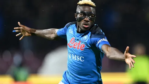 Victor Osimhen é disputado por grandes equipes do futebol europeu