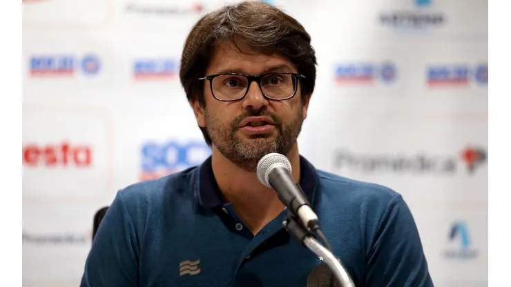 Presidente do Bahia mira contratação de astro do Botafogo