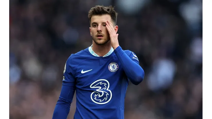 Mount poderá deixar o Chelsea e se juntar a gigante da Premier League