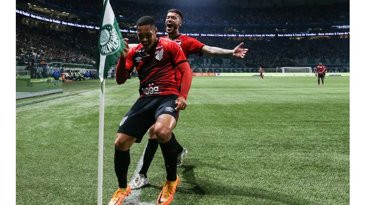 Palmeiras v Athletico Paranaense - Brasileirao 2022