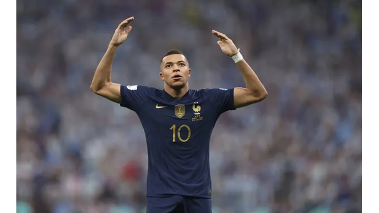 Mbappé nunca escondeu sua admiração poe Sergio Ramos.