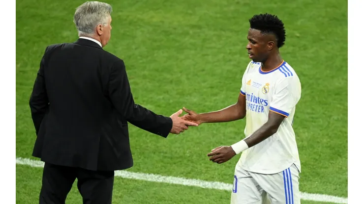 Vini Jr recebe elogios de Ancelotti