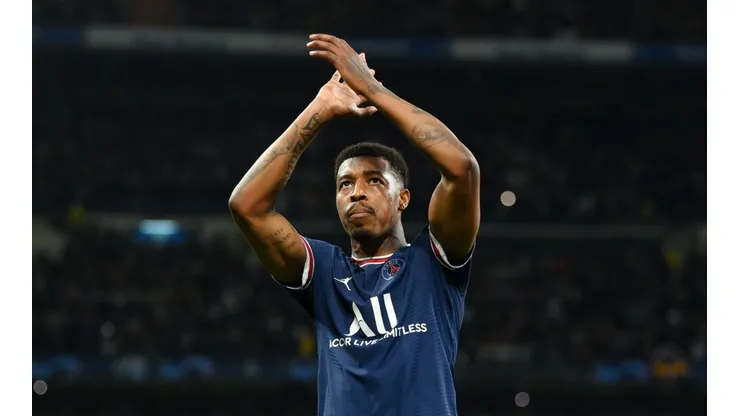 Após derrota, Kimpembe desabafa com torcida do PSG
