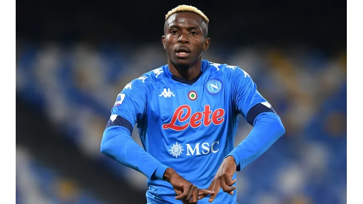 Victor Osimhen é desejado por várias equipes