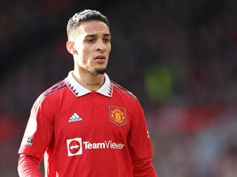 Lenda do Manchester United detona Antony