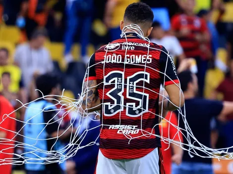João Gomes volta a treinar no Flamengo ainda sem futuro definido
