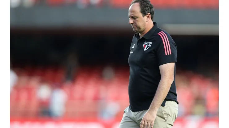 Rogério Ceni liberou o goleiro Thiago Couto para acertar com o Juventude