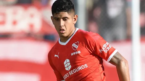 Alan Franco, em campo pelo Independiente (Foto: Getty Images)