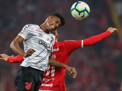 Vasco anuncia contratação do zagueiro Robson Bambu