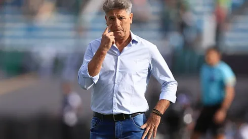 Renato Gaúcho pede três jogadores para a próxima temporada do Grêmio; confira os nomes