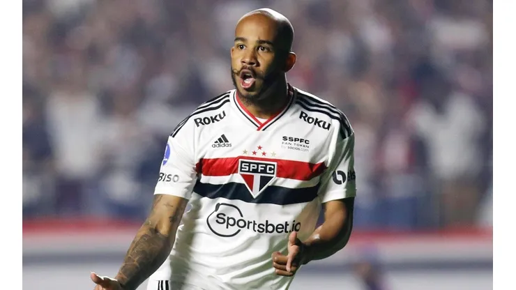 Patrick comemora gol pelo São Paulo (Foto: Getty Images)