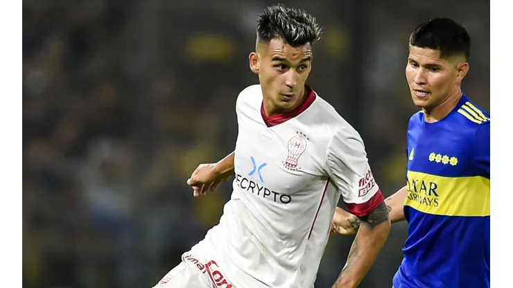 Cristaldo, em campo pelo Huracán (Foto: Getty Images)