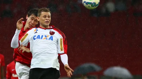 Jonas, ex-Flamengo, foi anunciado como reforço do Retrô