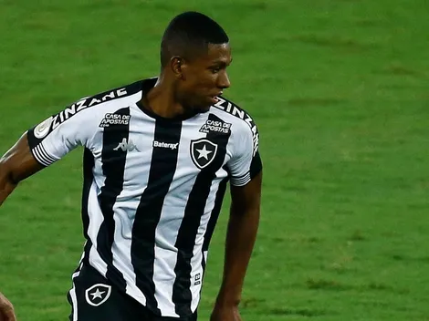 Kanu, do Botafogo, é procurado por time do Brasileirão