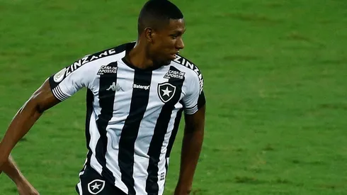 Kanu, zagueiro do Botafogo (Foto: Getty Images)