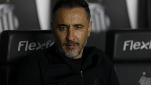 Santos v Corinthians - Brasileirao 2022