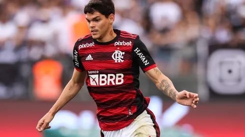 Ayrton Lucas, lateral-esquerdo do Flamengo (Foto: Getty Images)