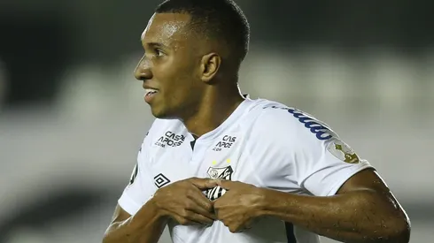 Lucas Braga, atacante do Santos (Foto: Getty Images)