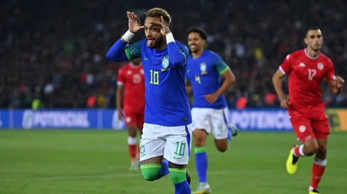 Neymar mira Champions League e Copa do Mundo (Foto: Justin Setterfield/Getty Images)