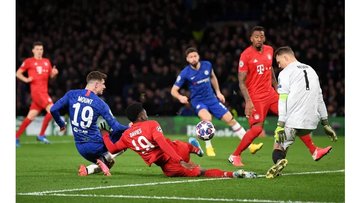 Neuer coloca o Bayern de Munique entre os favoritos a conquistar a Champions League (Foto: Shaun Botterill/Getty Images)