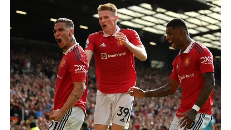 Antony comemora o seu primeiro gol com a camisa do Manchester United (Foto: Getty Images)