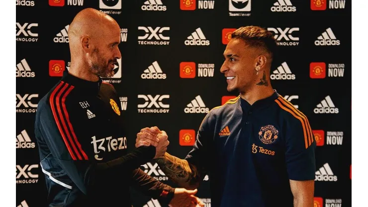 Antony conta que Erik ten Hag teve grande influência em sua chegada ao Manchester United (Foto: Divulgação/Manchester United)