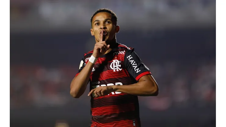 Lázaro, do Flamengo, pode ir para o futebol espanhol