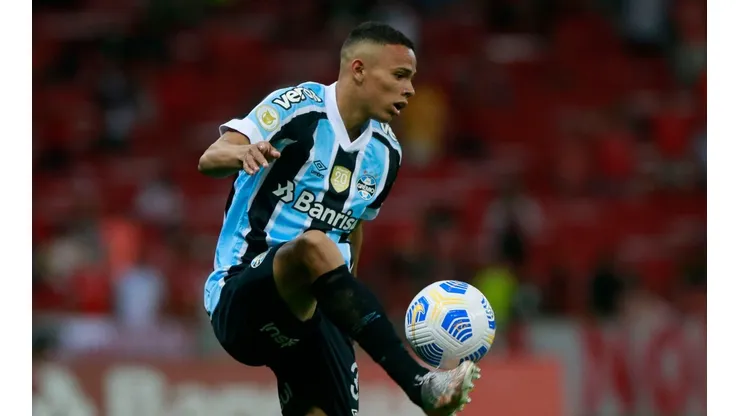 Internacional v Gremio - Brasileirao 2021